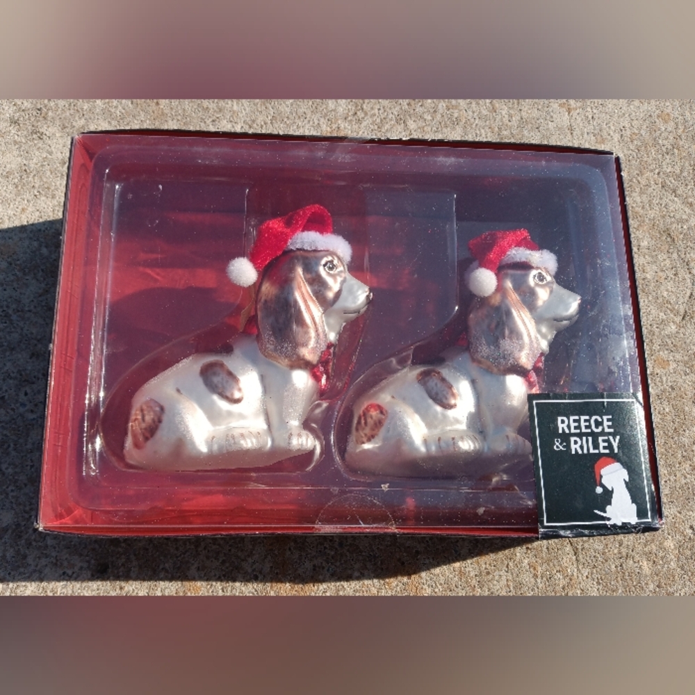 Blown Glass Basset Hound Christmas Tree Ornaments Dog Puppy Santa Hat NEW